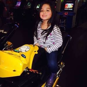 Meet your Posher, Pollo